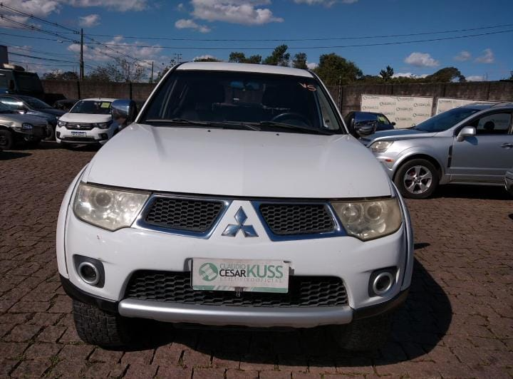 MITSUBISHI L200 TRITON 3.2 DIESEL C DUPLA 2013/2013